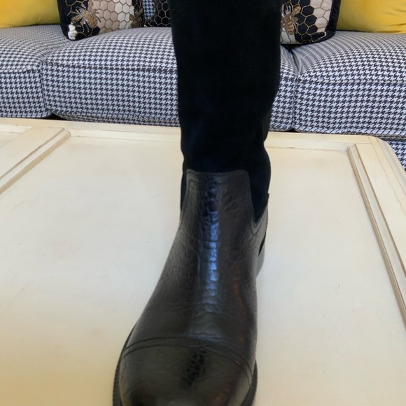 BEAUTIFUL TORY BURCH BLACK COREY MID CALF FLAT LEATHER SUEDE BOOTS SIZE 6.5 - Picture 16 of 16